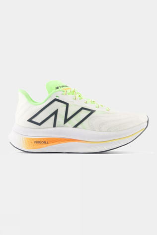 New Balance Womens Fuelcell SC Trainer V2 Shoes 100 White